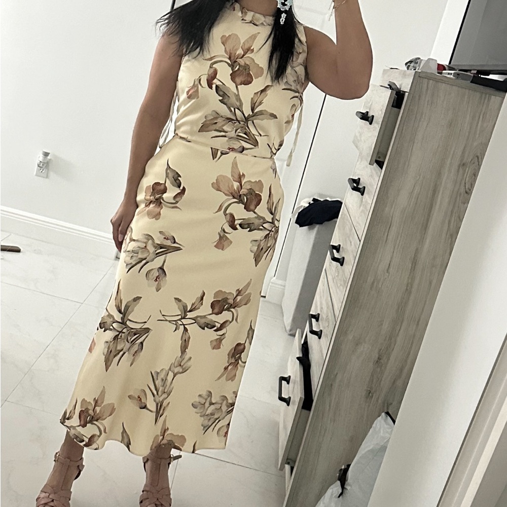 Sachin & Babi Lisandra Floral-Print Satin Crepe Midi Dress